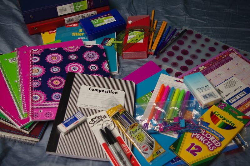 skolski pribor promo shop